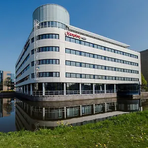 hampton-by-hilton-amsterdam-airport-schiphol.zandvoort-hotels.com/
